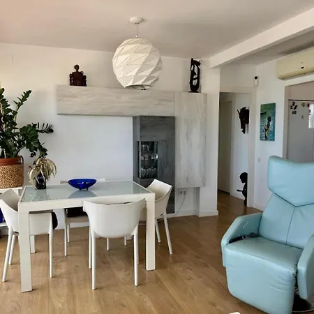 Skyline Apartment